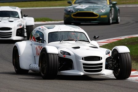 Lichtgewicht Donkervoort D8 GT, Neerlands hoop in FIA GT4